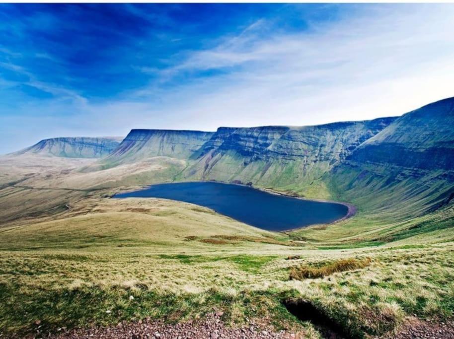 Perfect Cottage Retreat Near The Brecon Beacons Llanwrda 外观 照片
